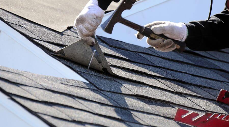 Professional gutter cleaning in Oakland, NE